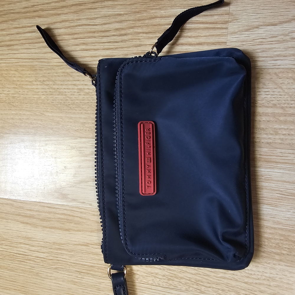 Tommy Hilfiger Black Clutch Bag